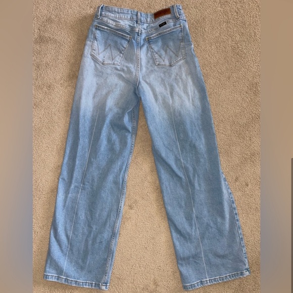 Wrangler high-rise loose‎ fit jeans - Picture 4 of 6